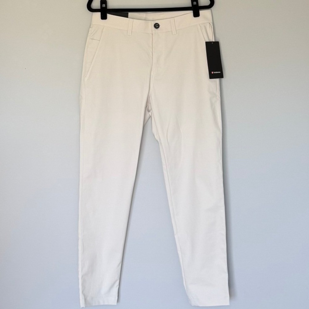 Lululemon NWT Slim Tapered Trouser Bone White Mens Size 32 LM5AYCS